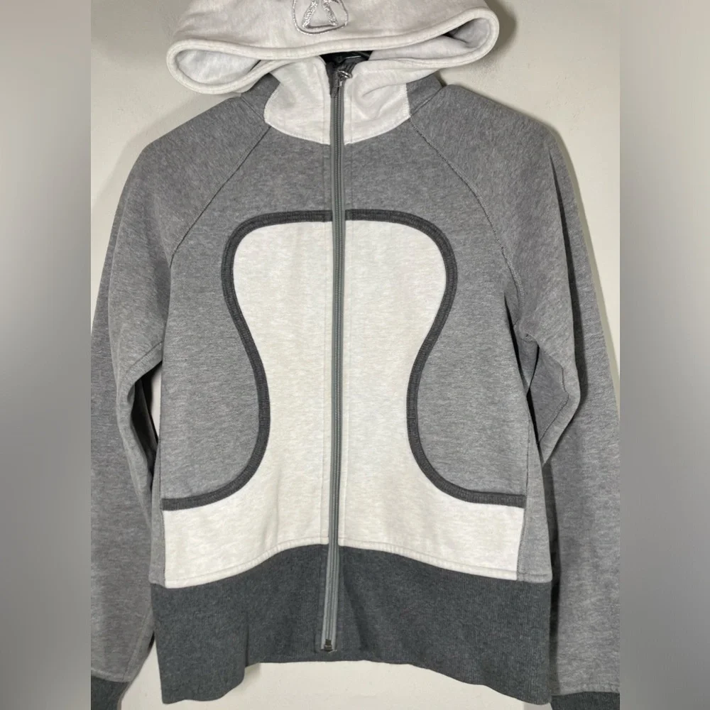 Lululemon Scuba Full Zip Hooded Jacket size 6 - Picture 3 of 6